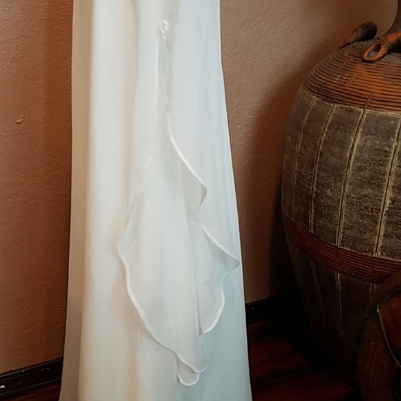 Handmade first communion dress - Picture 4 of 6